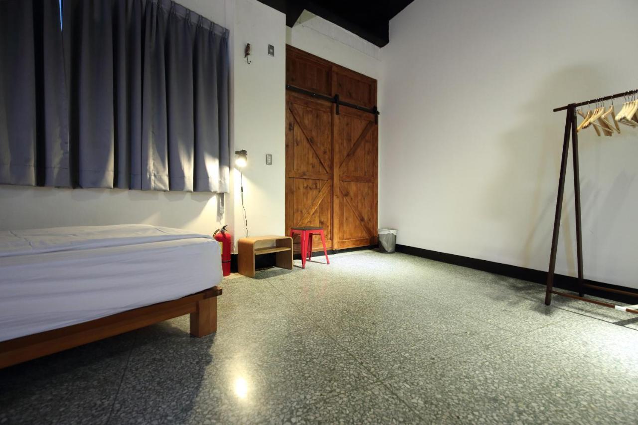 View Hostel Хуалянь Екстер'єр фото